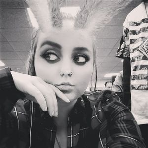 Meet your Posher, Tess